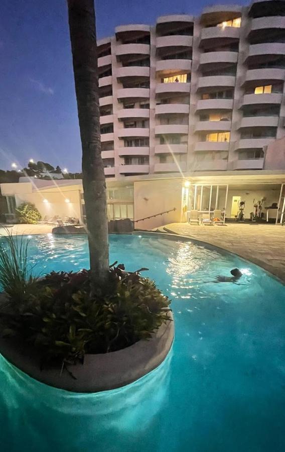 Le Mirage- Stylish, Central Apartment With Pools, Sauna, More Auckland Esterno foto